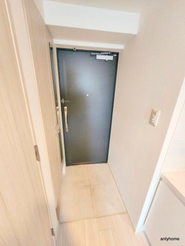 S-RESIDENCE南堀江　仲介手数料無料の玄関