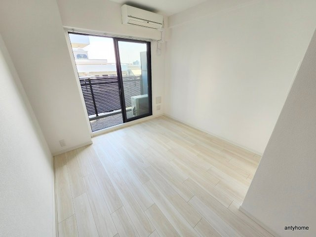 S-RESIDENCE南堀江　仲介手数料無料の居間・リビング