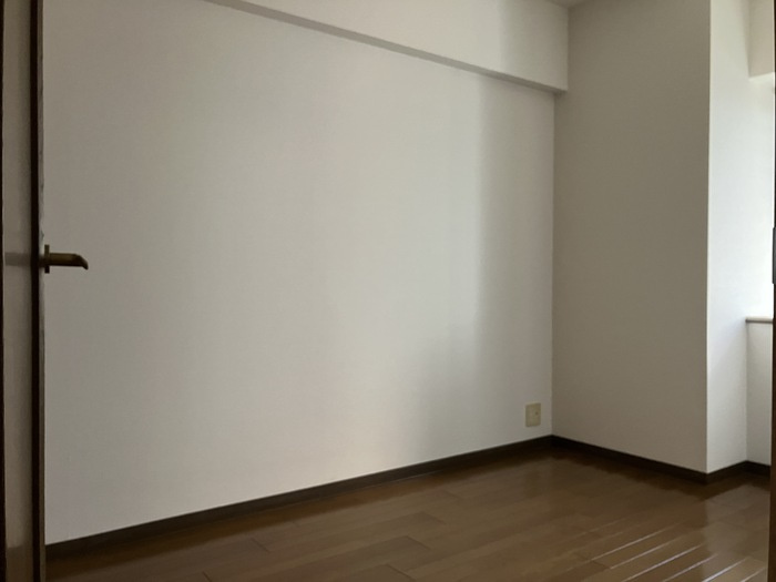 プラザハイツ二ツ屋F棟の洋室