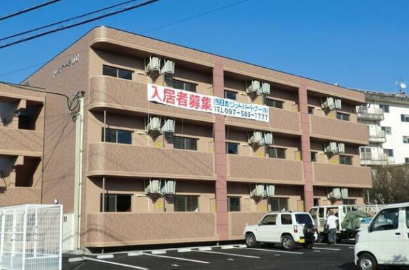 トレステーラＵＧ