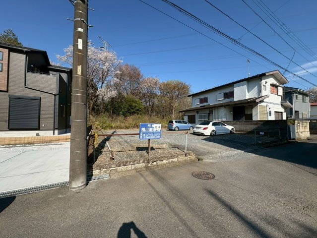 狭山市北入曽　建築条件なし売地　西武新宿線『入曽駅』徒歩20分　【山王小学区】の前面道路含む現地写真