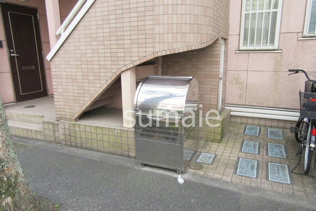 江戸川区北小岩２丁目のアパートのその他共用部分|敷地内ゴミ置き場です