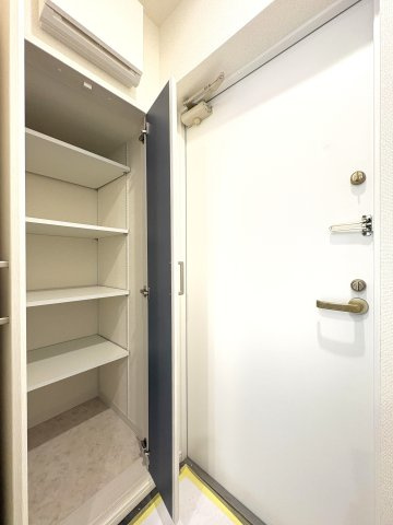 ル・リオン錦糸町エグゼの収納|ドキドキの新生活も、安心してスタート。ぴったりの住まいを見つけませんか？クランディアが一緒に住まい選びをサポートします‼　まずは、お気軽にお問合せください　＃クランディア