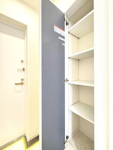 ル・リオン錦糸町エグゼの玄関|ドキドキの新生活も、安心してスタート。ぴったりの住まいを見つけませんか？クランディアが一緒に住まい選びをサポートします‼　まずは、お気軽にお問合せください　＃クランディア