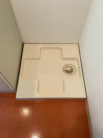 ファミール浅草シティウエストの洗面所|洗濯機置場