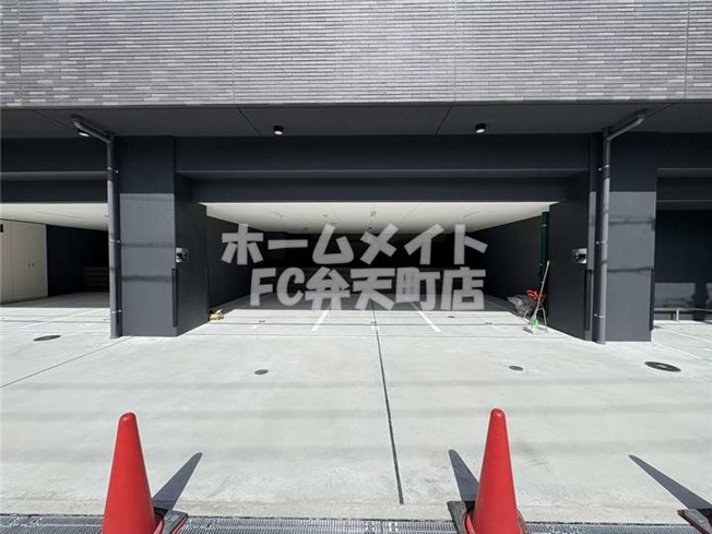 【駐車場】 | Louis Residence 弁天町