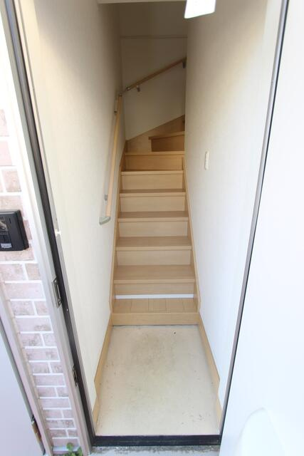 メゾン・ド・エトワールの玄関