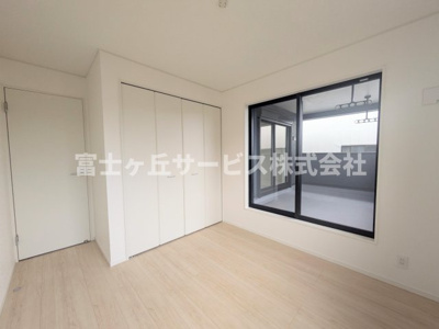 【洋室】 | 磐田市見付 9期 新築一戸建て | 洋室です
