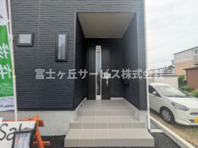 【エントランス】 | 磐田市見付 9期 新築一戸建て | エントランスです