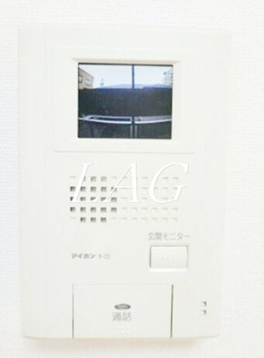 【セキュリティ】 | グローリエ | モニター付きインターホンです。