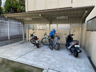  | プランドールナガイ | 駐輪場があります。