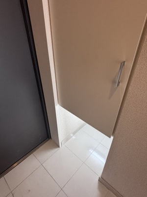 【設備】 | プランドールナガイ | シューズボックスの下には人感センサーのダウンライトがあります！