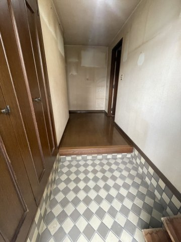 和歌山市吉原・中古戸建・54766の玄関
