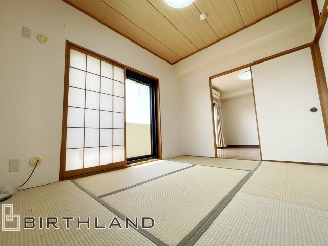 チサンマンション虎丸町の和室