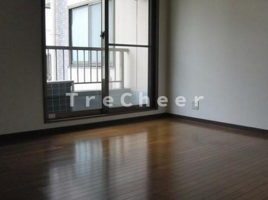 RIKIパレスの居間・リビング