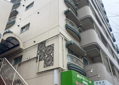【駐輪場】 | セイワスカイハイツ星が丘 | マンションの駐輪場は、事前に空きがあるか確認を取ると安心です。せっかく入居したのに駐輪スペースがない！なんてことになったら大変ですよね。そこで、内見時や購入前にはまず事前に確認しておくと良いでしょう。