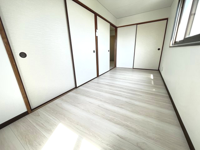 【寝室】 | 使い勝手のいい寝室です