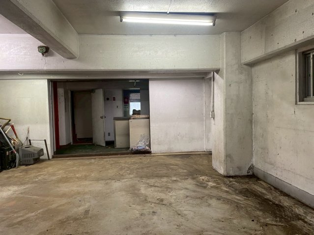 十日町市ビルの駐車場