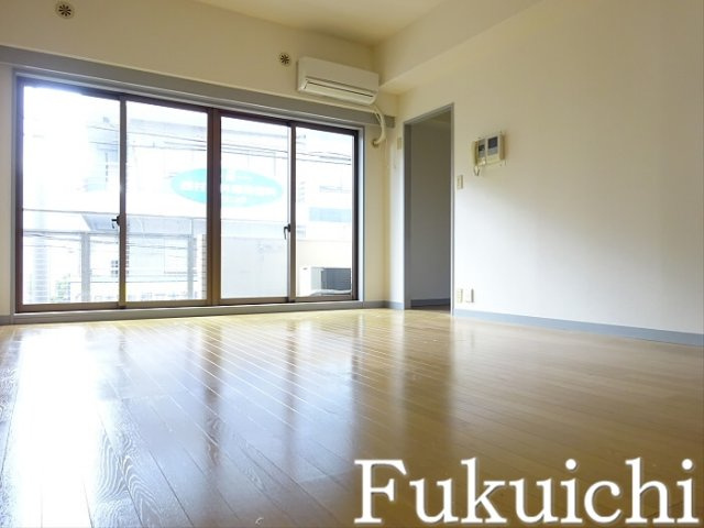 サウスサイド都立大学の寝室