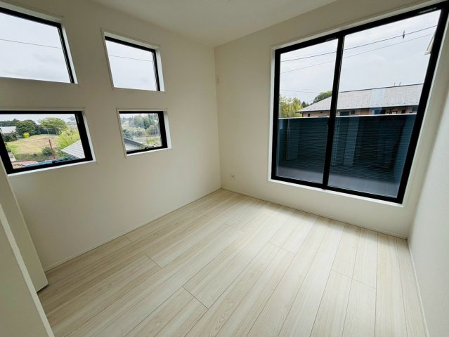 郷部２期　新築戸建ての洋室