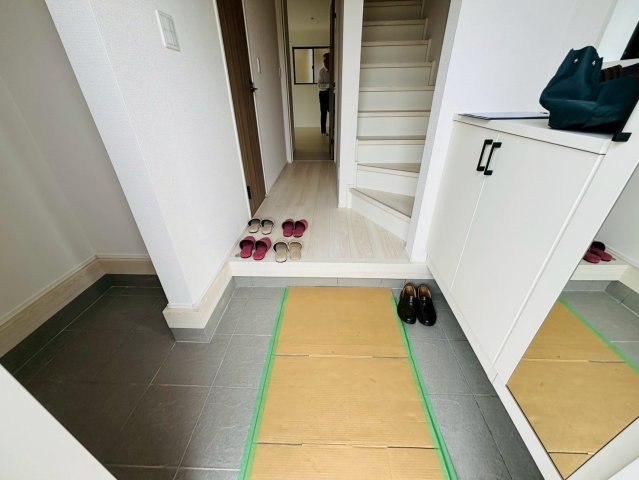 郷部２期　新築戸建ての玄関