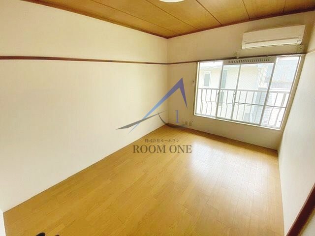 パステルハイツの居間・リビング|洋室のお部屋です。