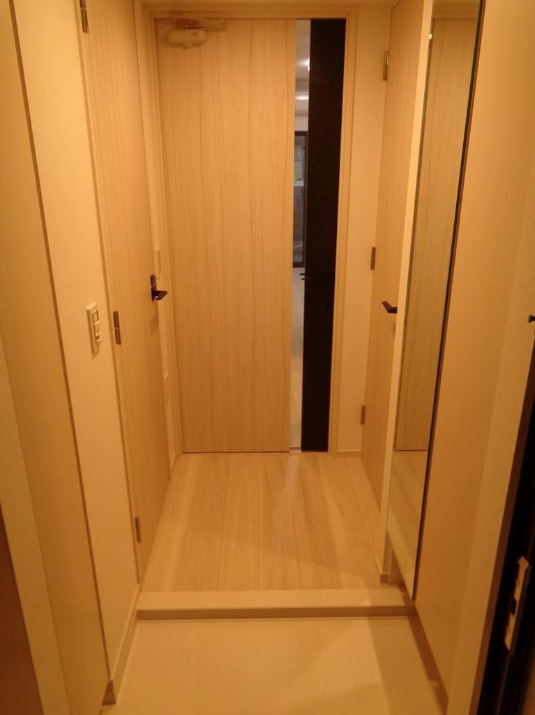 デュオステージ北千住Ⅱの玄関