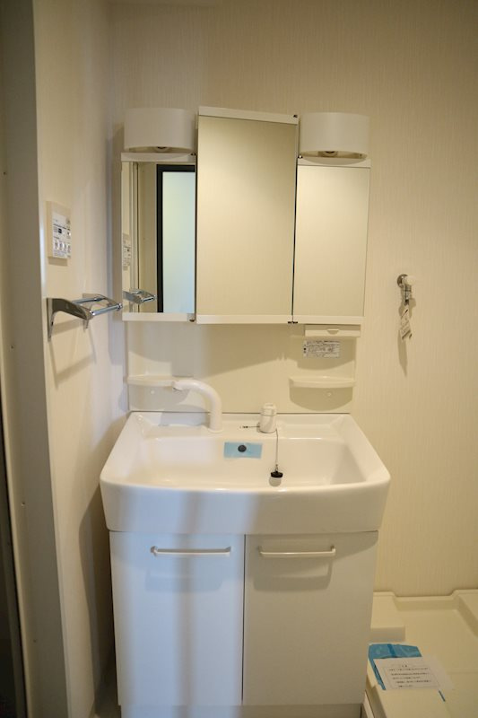 ティーズ ステージの独立洗面台