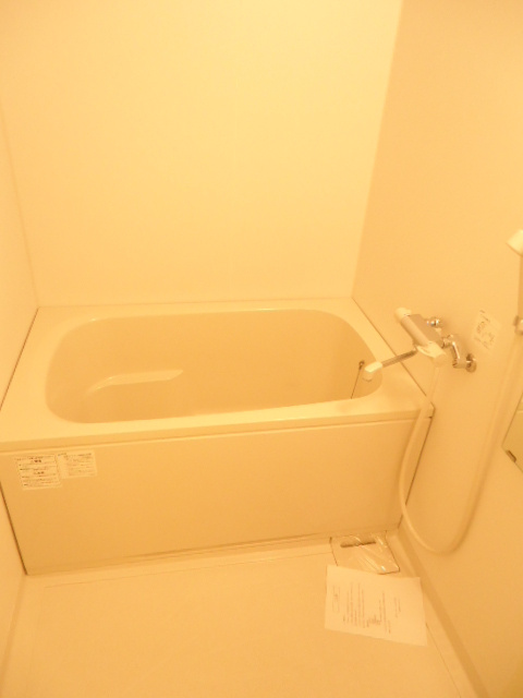 ティーズ ステージの浴室