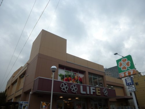 ティーズ ステージの周辺