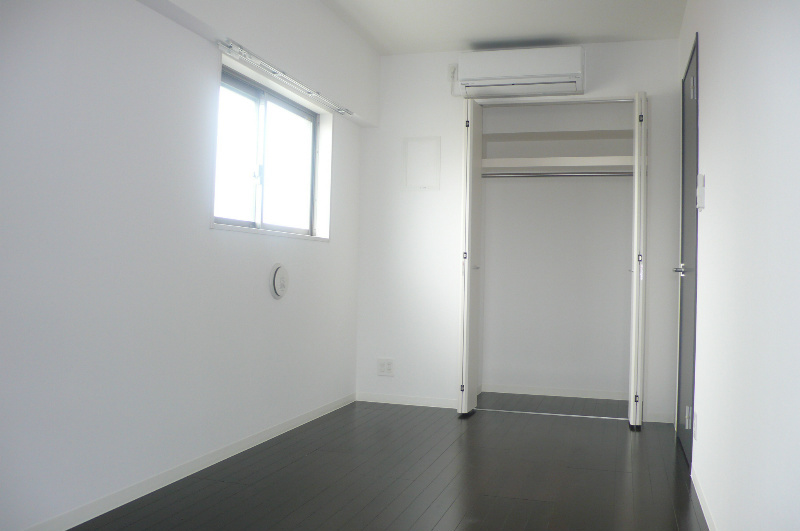 ティーズ ステージの洋室