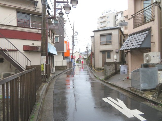 清瀬市松山１丁目のビル