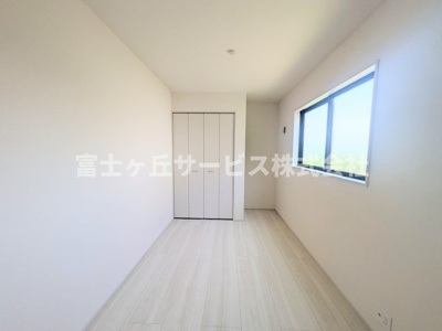 【洋室】 | 磐田市前野 新築一戸建て | 洋室です