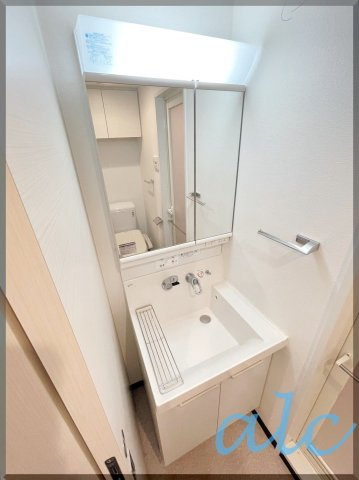 練馬区豊玉北３丁目の賃貸マンションの独立洗面台|別部屋参照
