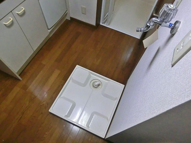 サンフラワー西小岩の設備|洗濯機置き場は室内です♪