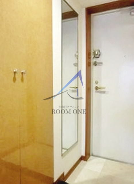 ガラ・ステージ市ヶ谷弐番館の玄関|玄関です。