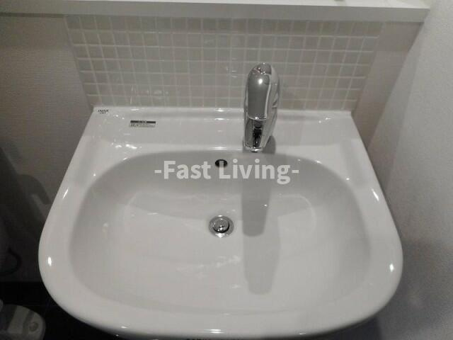 LAPIS　COURT　YOTSUYAの洗面所