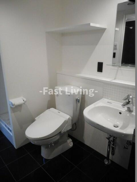 LAPIS　COURT　YOTSUYAのトイレ