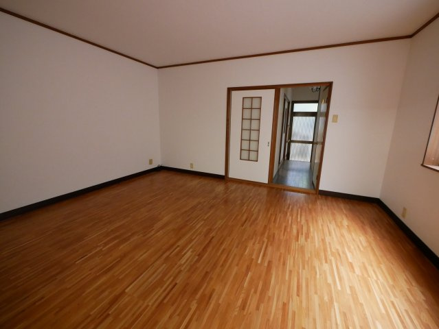 【居間・リビング】 | 下小阪１丁目戸建