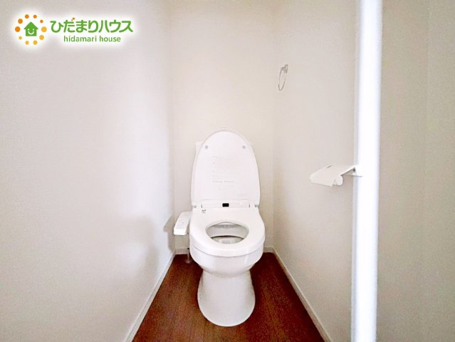 【トイレ】 | 水戸市小吹町2期　新築戸建　1号棟 | 1・2階にトイレあるため、同時に利用でき混雑を避けられますね