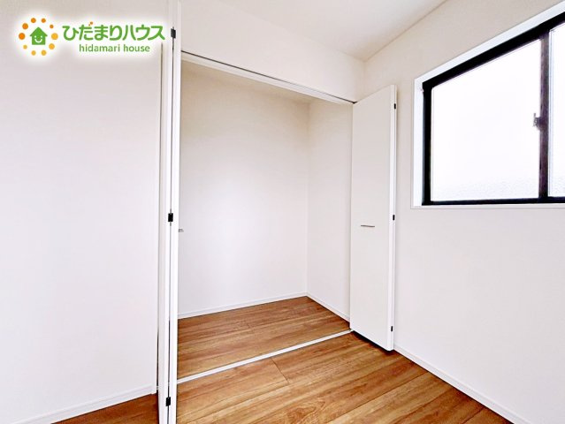 【収納】 | 水戸市小吹町2期　新築戸建　1号棟 | 散らかりがちな室内の整理整頓にとても役立つクローゼットを完備！お部屋が綺麗だと心がスッキリしますね♪