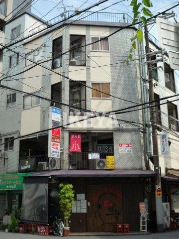 天満パールビルの外観