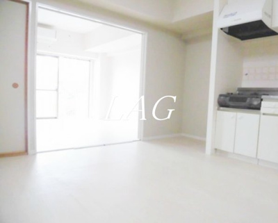 【居間・リビング】 | 三越ゼームス坂マンション | 洋室のお部屋です。