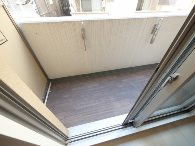SEST新大阪のバルコニー