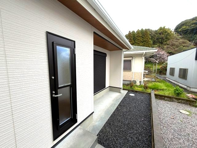 東坂元4丁目　新築戸建てのその他|洗濯物が干せるテラススペースです。
