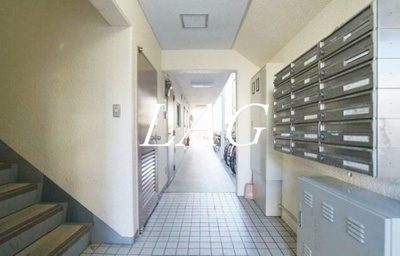 【エントランス】 | 三桃マンション | エントランスです。