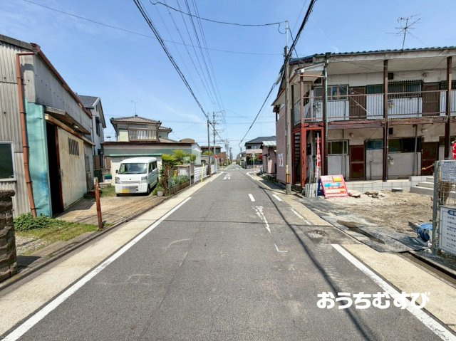 守山区川西第9(全1棟）の前面道路含む現地写真