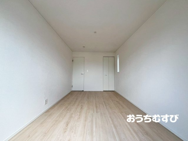 守山区川西第9(全1棟）の洋室