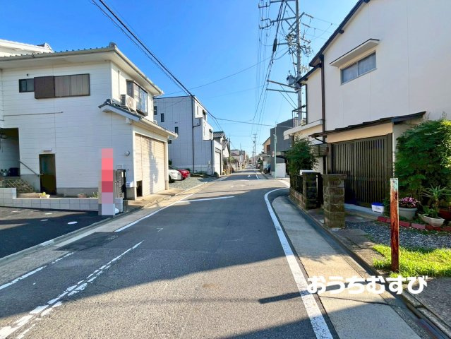 守山区川西第9(全1棟）の前面道路含む現地写真
