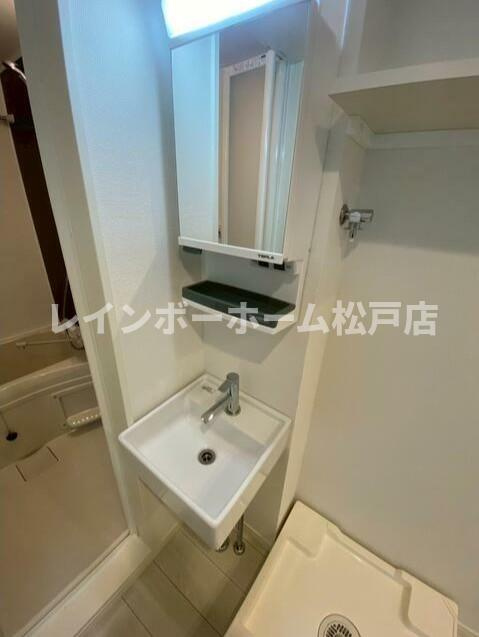 【仲介手数料：50％OFF】対象物件！の独立洗面台